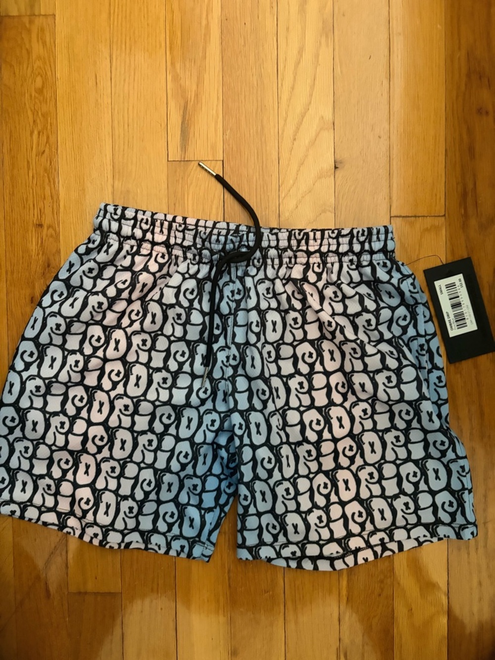 The Drop Black & White Graphic Shorts